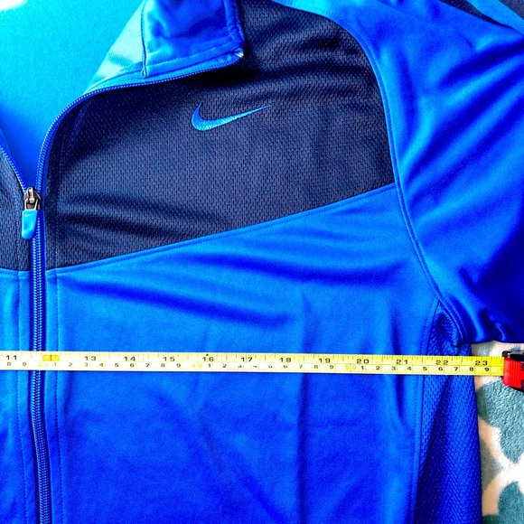 🏃🏻‍♂️NIKE Lightweight Running Jacket - Picture 4 of 6